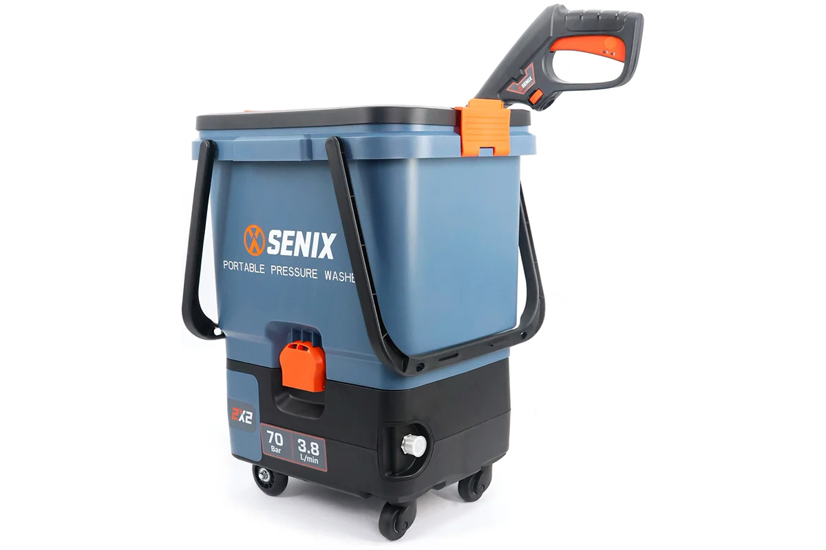 Мойка высокого давления аккумуляторная SENIX 2X2 40V, 105 Бар, 2 АКБ 4Ач, ЗУ HPWX2-M2-EU