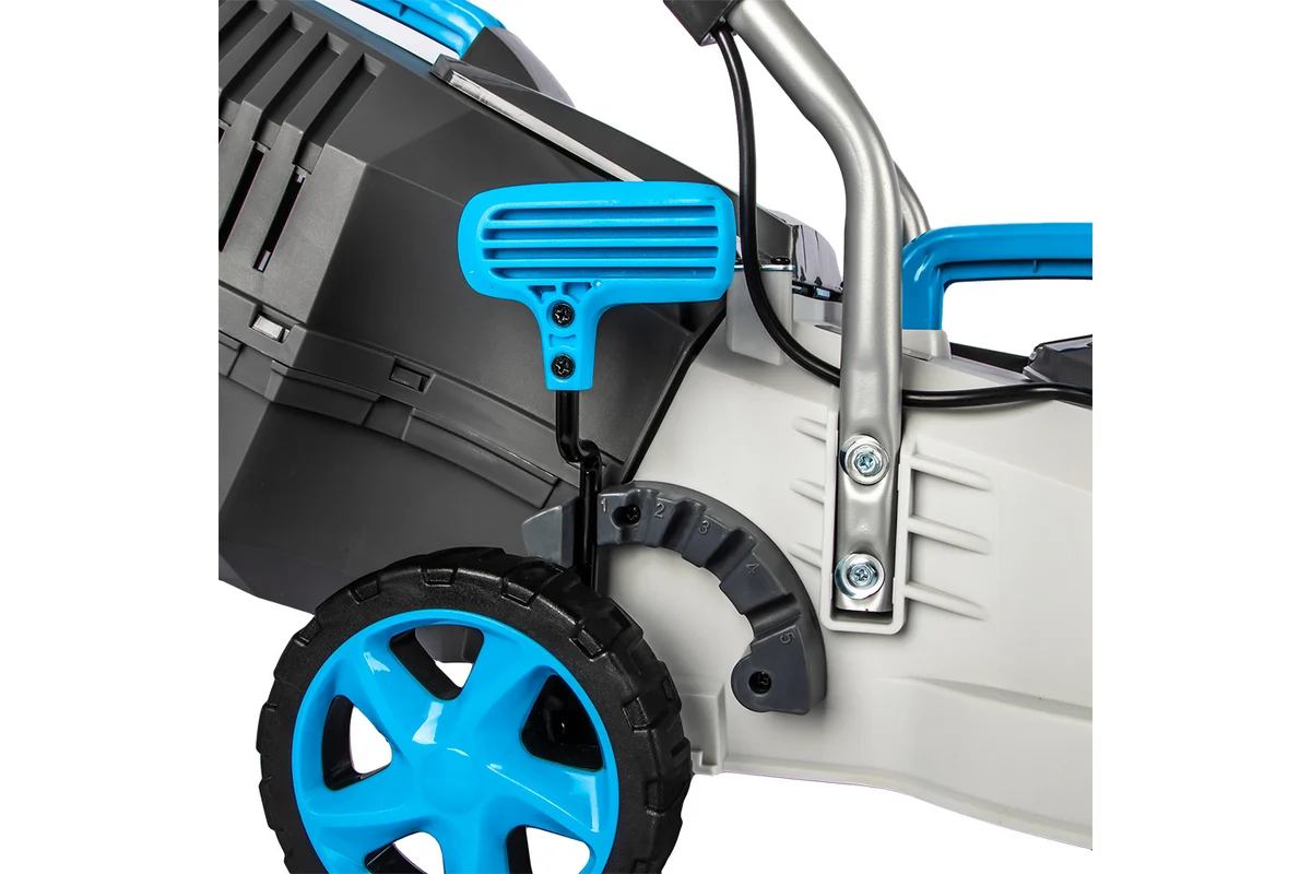 картинка Аккумуляторная газонокосилка DDE BlueTech LMB 3340 (ширина 33 см, высота 25 - 70, сборник, без ЗУ и АКБ) 909-280 картинка Аккумуляторная газонокосилка DDE BlueTech LMB 3340 (ширина 33 см, высота 25 - 70, сборник, без ЗУ и АКБ) 909-280