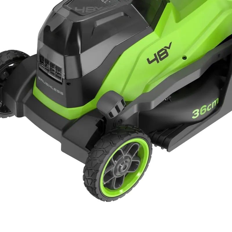 картинка Газонокосилка аккумуляторная Greenworks GD24X2LM361, 2х24V, 36 см, c 2хАКБ 4Ач и ЗУ картинка Газонокосилка аккумуляторная Greenworks GD24X2LM361, 2х24V, 36 см, c 2хАКБ 4Ач и ЗУ