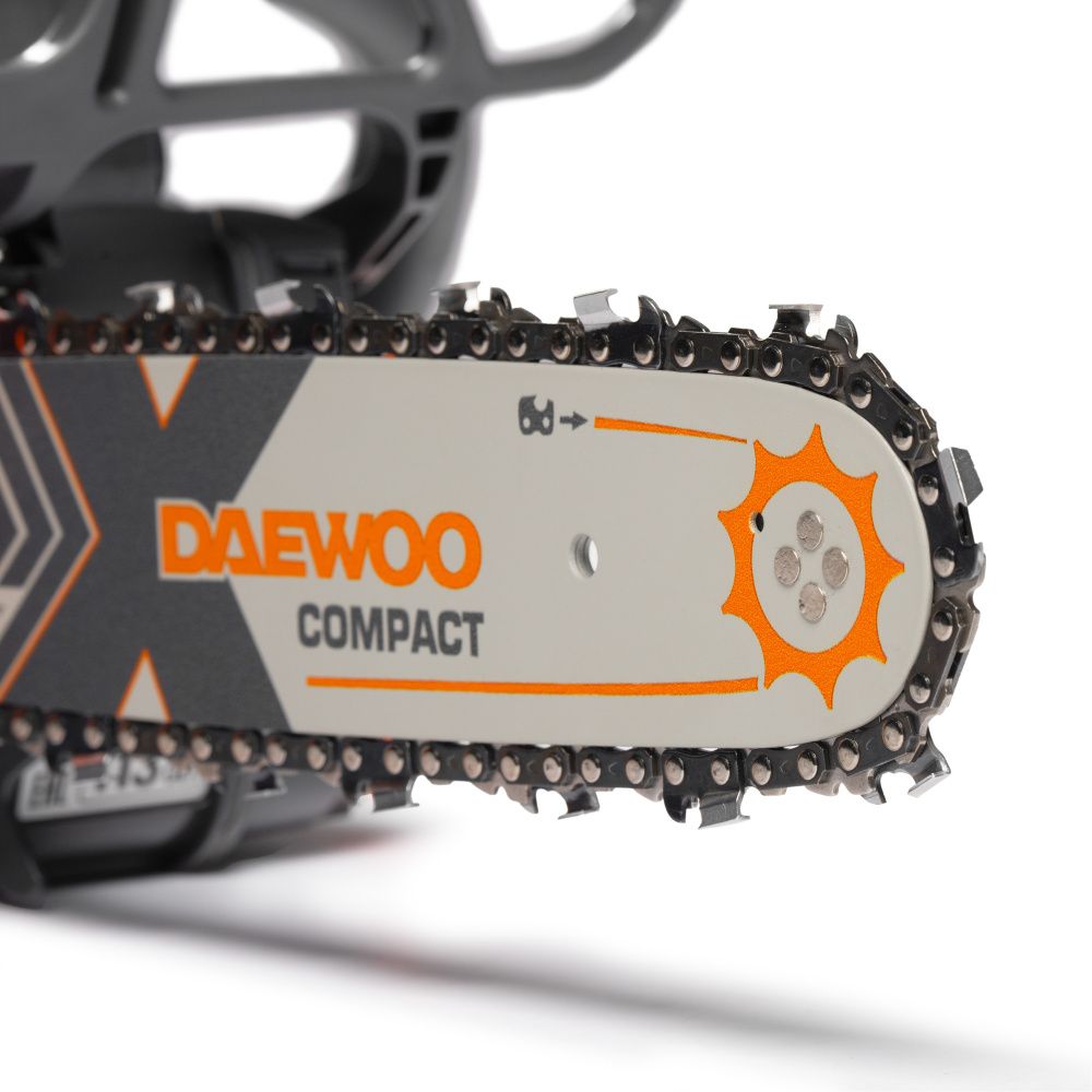 картинка Бензопила DAEWOO DACS 2500 картинка Бензопила DAEWOO DACS 2500